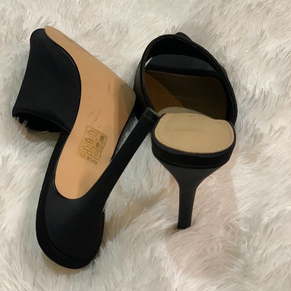 Black Square Toe Shoes - Picture 2 of 2